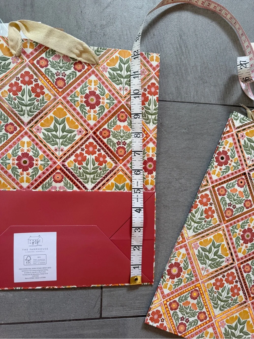 NWT Set of 4 Decorative Floral Gift Bags w Tags - Metallic & Coral Patterns fun!
